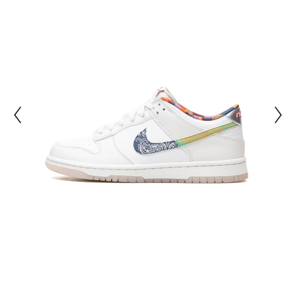 Nike Dunk Low Sneakers Size 5 Grade School